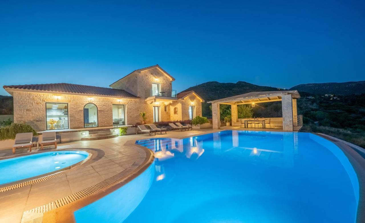 Kaminia Blu Villa Ratzaklion ภายนอก รูปภาพ