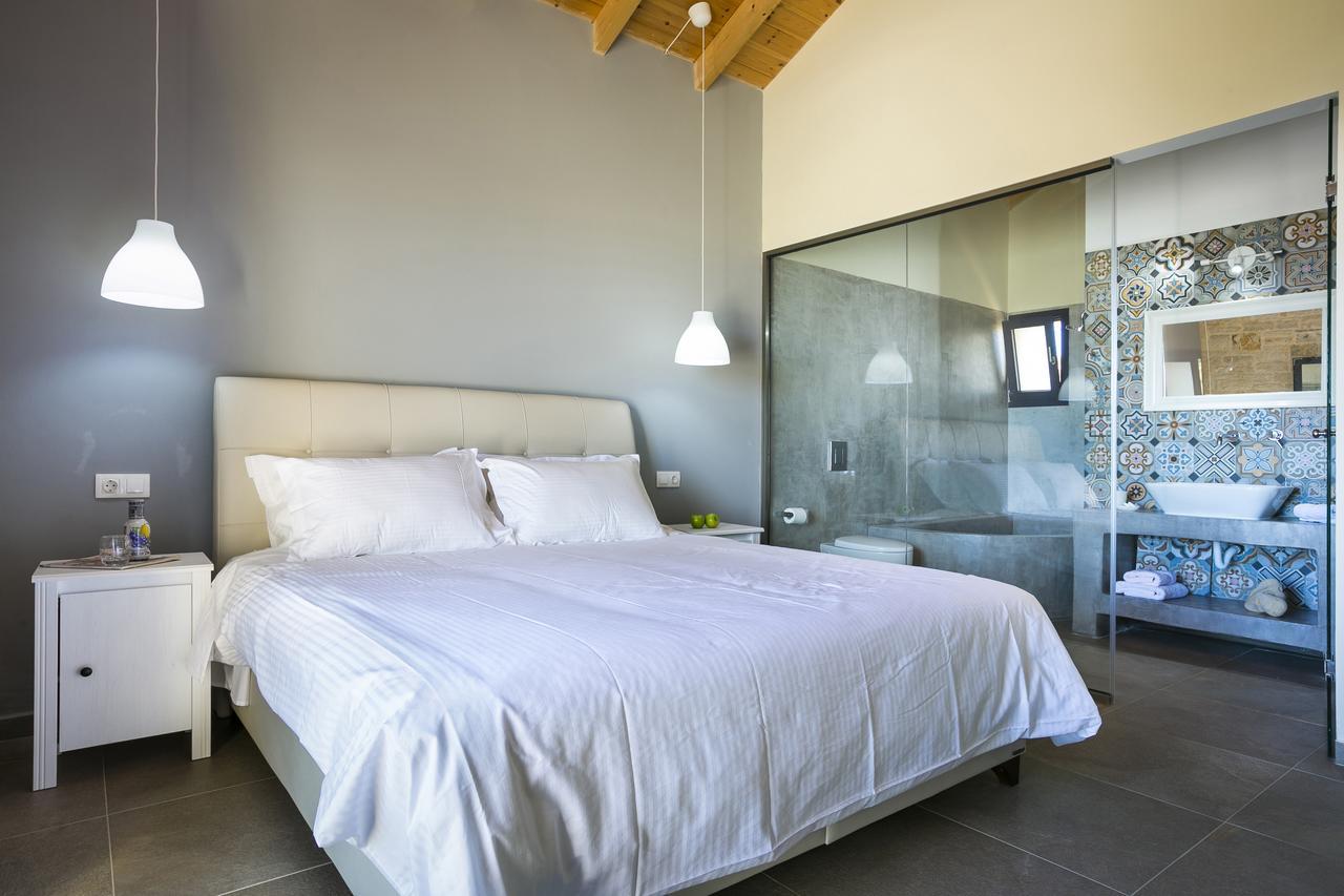 Kaminia Blu Villa Ratzaklion ภายนอก รูปภาพ