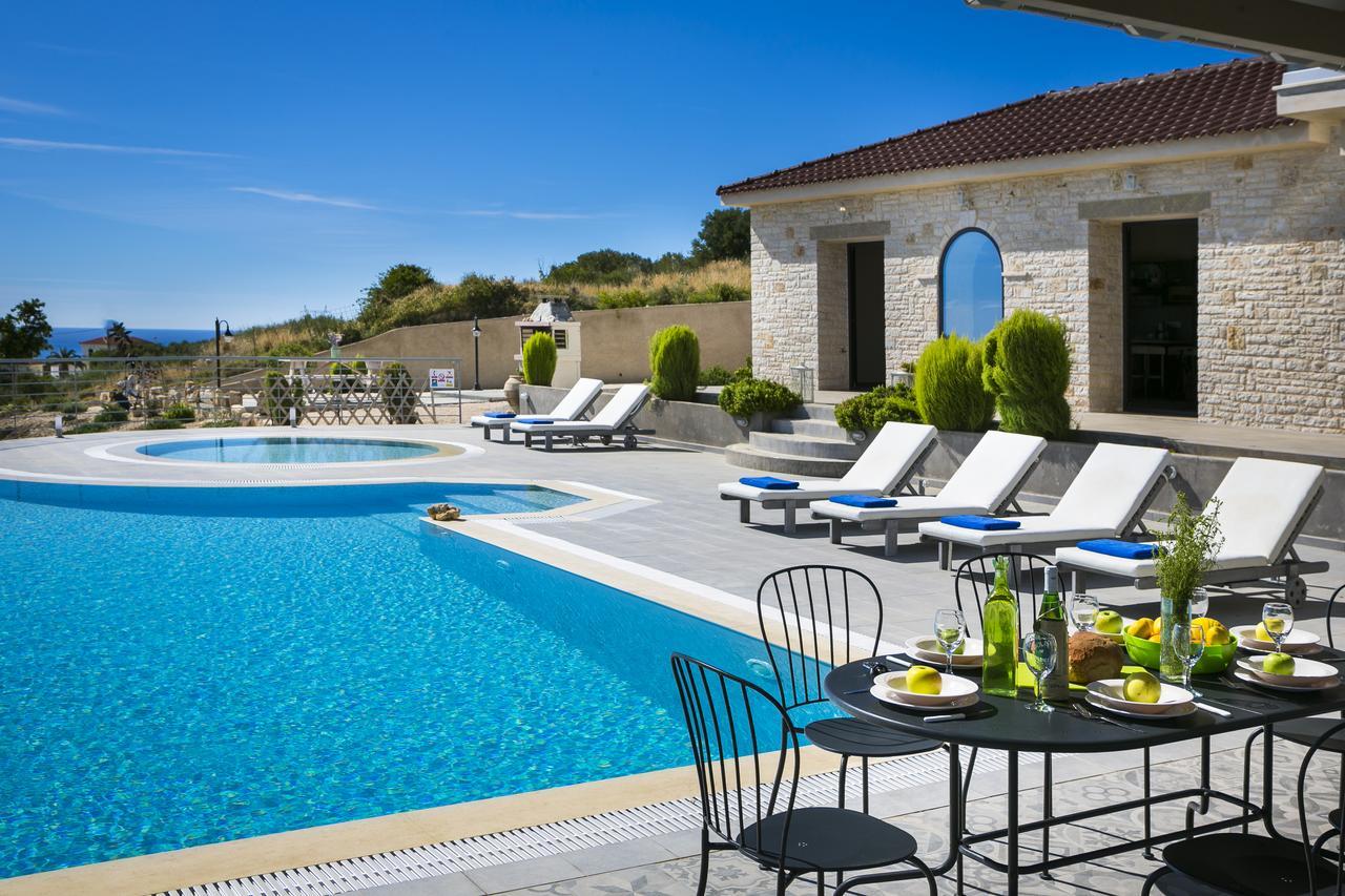 Kaminia Blu Villa Ratzaklion ภายนอก รูปภาพ